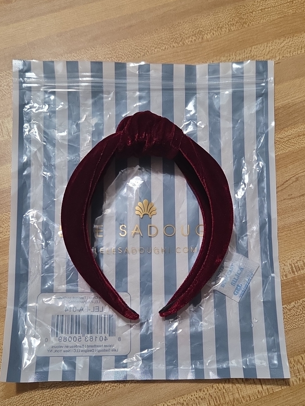 Lele Sadoughi Velvet Knotted Headband in Burgundy
